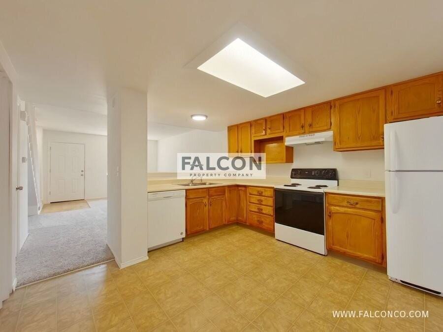 1890 Monterey Rd #C - Photo 4 of 8