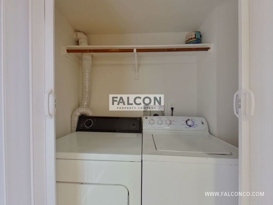 1890 Monterey Rd #C - Photo 5 of 8