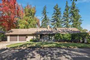 featured image of 4925 Sw Evelyn St