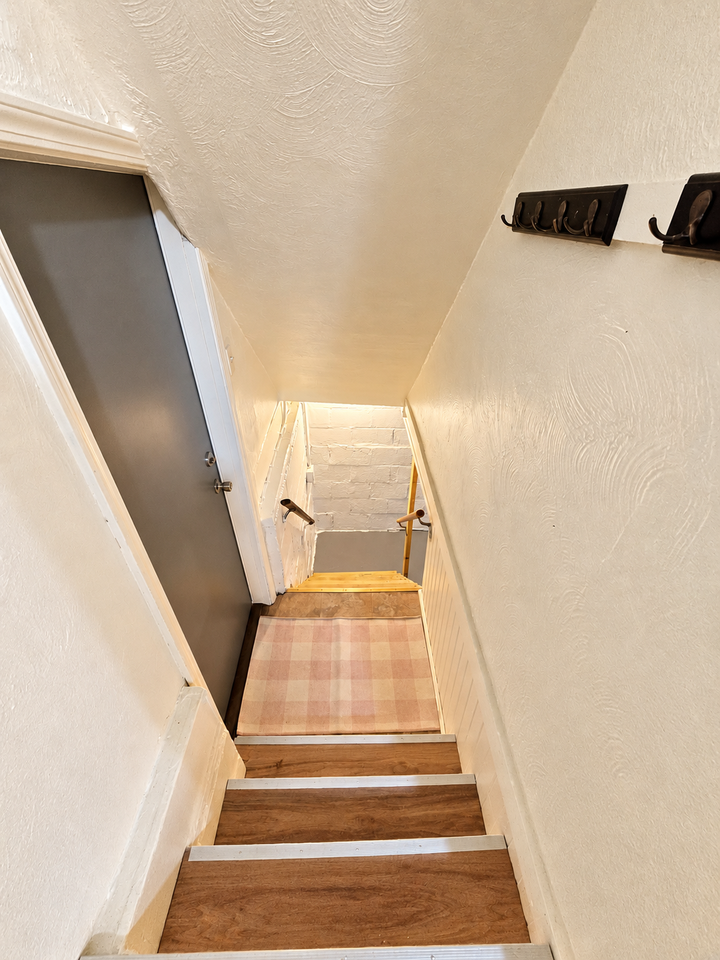 490 Tompkins Ave #NA - Photo 4 of 7