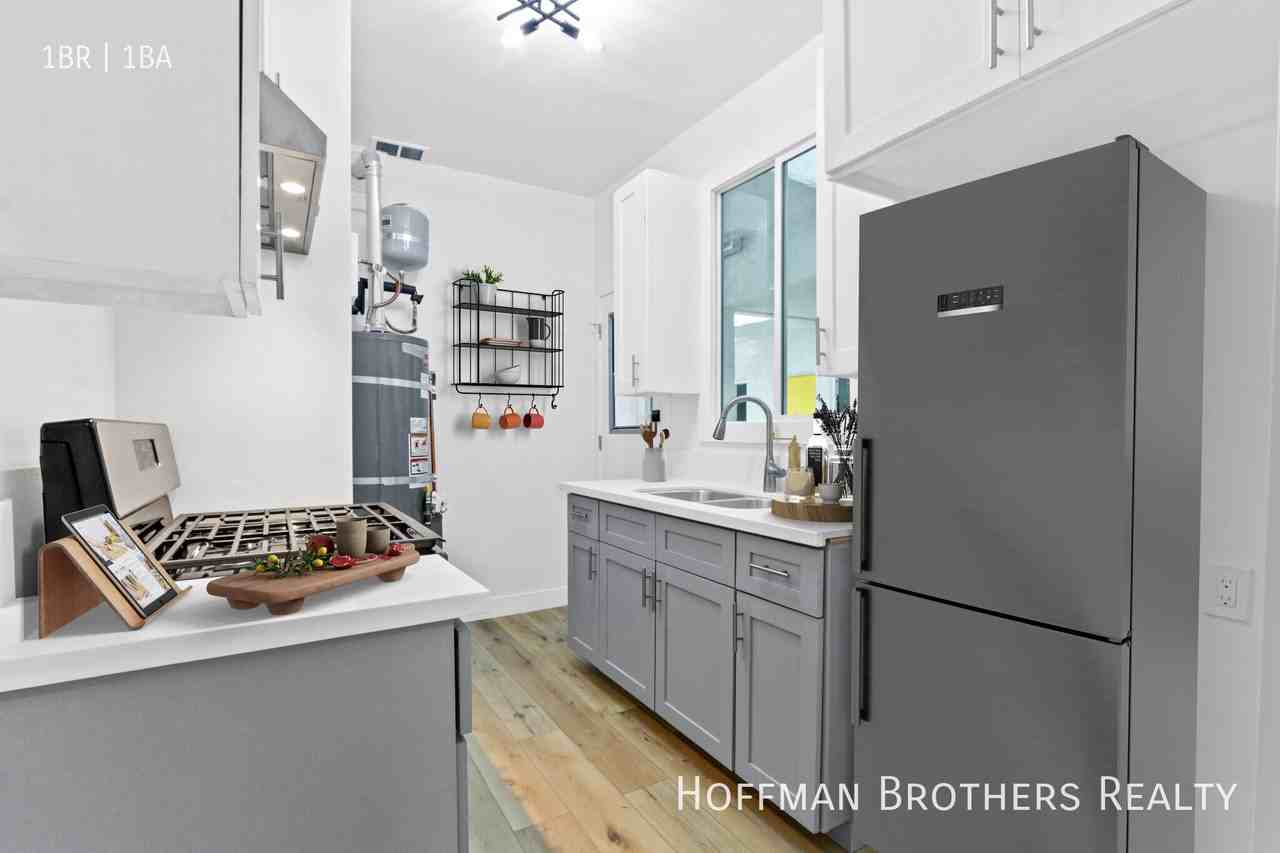 4201 Council St #13 - Photo 3 of 16