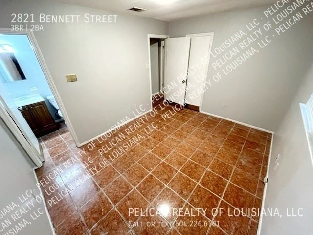 2821 Bennett St - Photo 4 of 10
