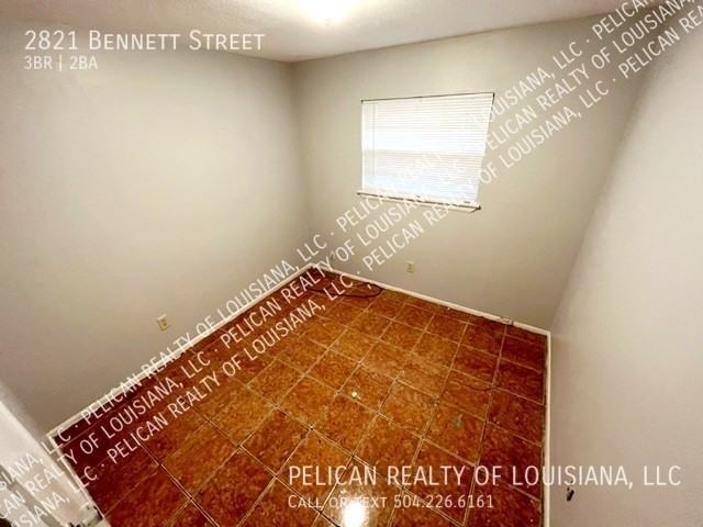 2821 Bennett St - Photo 5 of 10