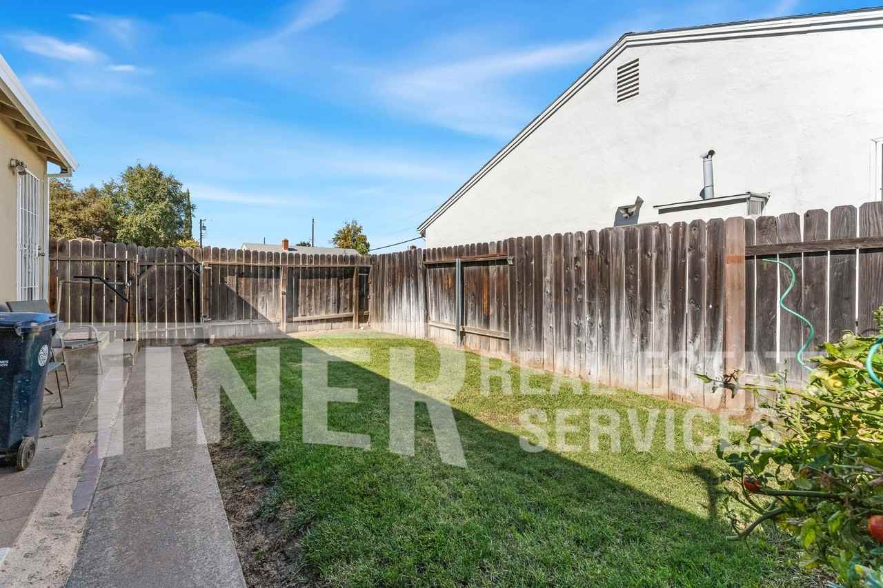 2317 24th Ave - Photo 4 of 21