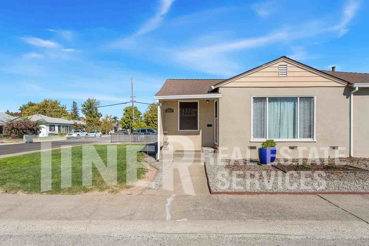 2317 24th Ave - Photo 5 of 21
