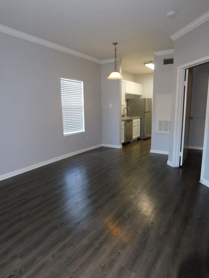 12166 Metric Blvd #131 - Photo 3 of 8