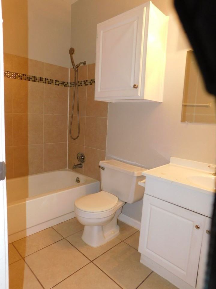12166 Metric Blvd #131 - Photo 7 of 8