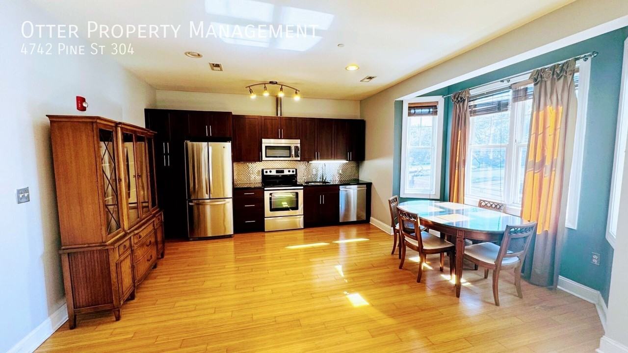 4742 Pine St - Photo 4 of 19