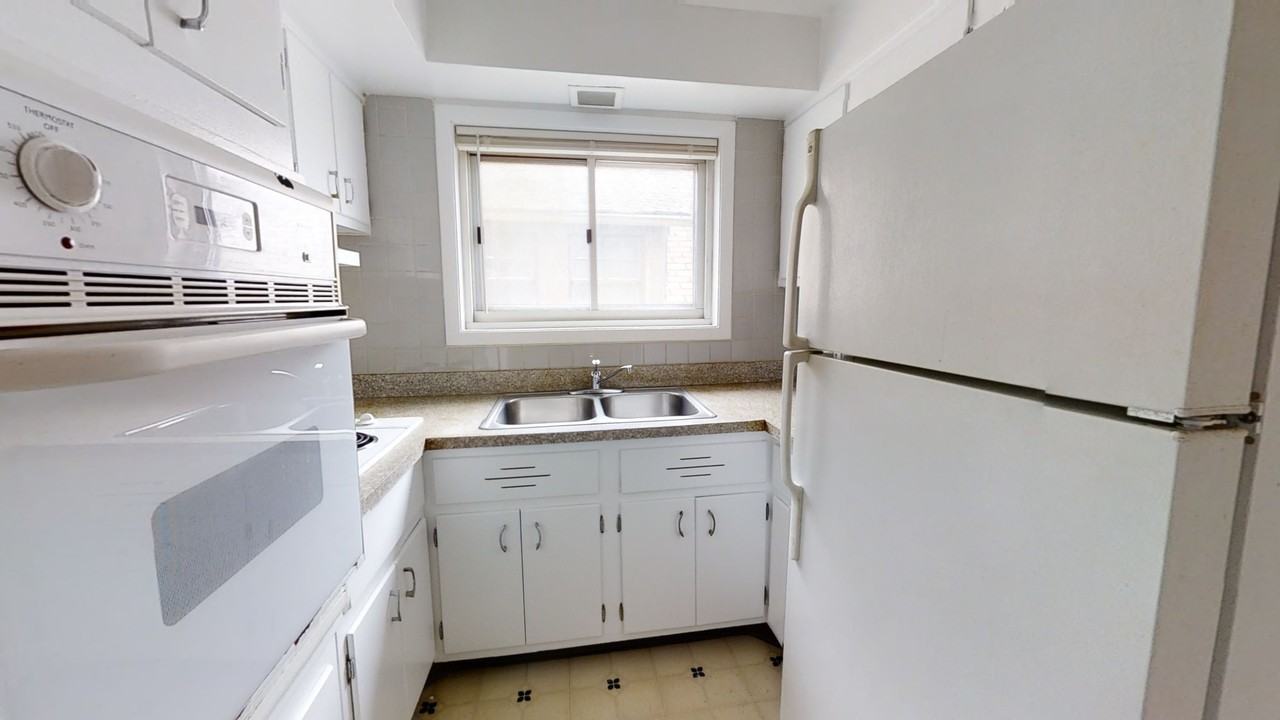 828 Seward St #GW - Photo 4 of 18