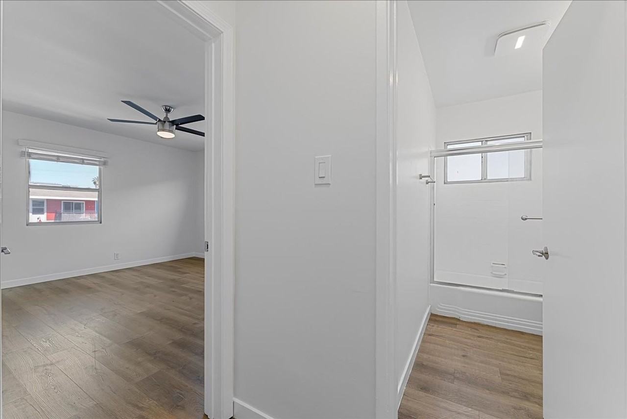 1857 Pine Ave #02 - Photo 7 of 15