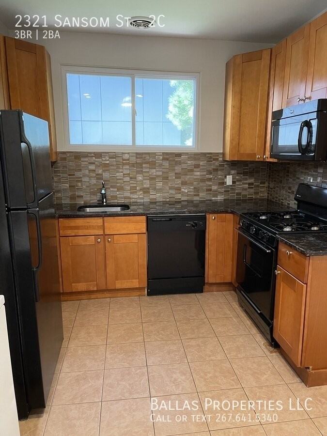 2321 Sansom St #2C - Photo 5 of 28