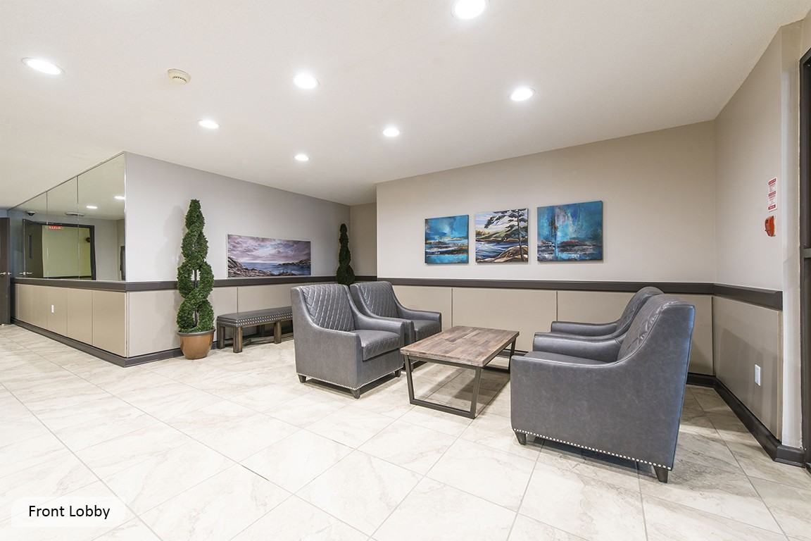 631 MacDonald Ave - Photo 2 of 31