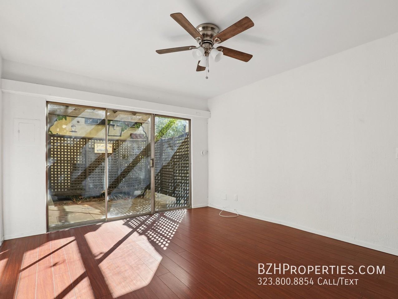 1924 N Las Palmas Ave #9 - Photo 5 of 26