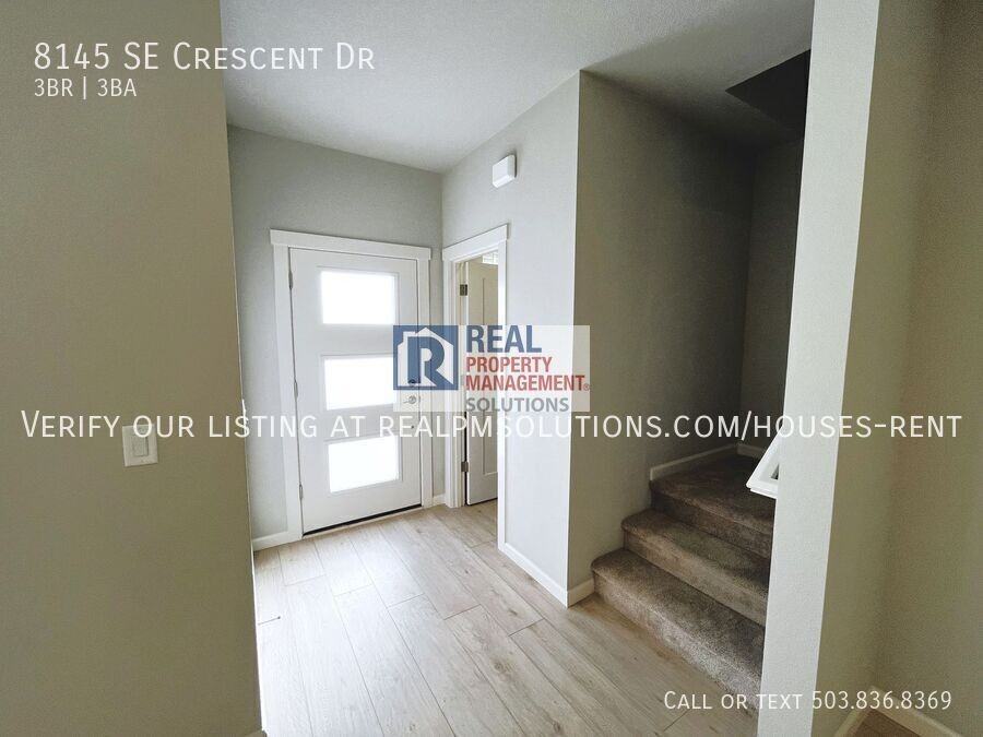 8145 Se Crescent Dr - Photo 2 of 47