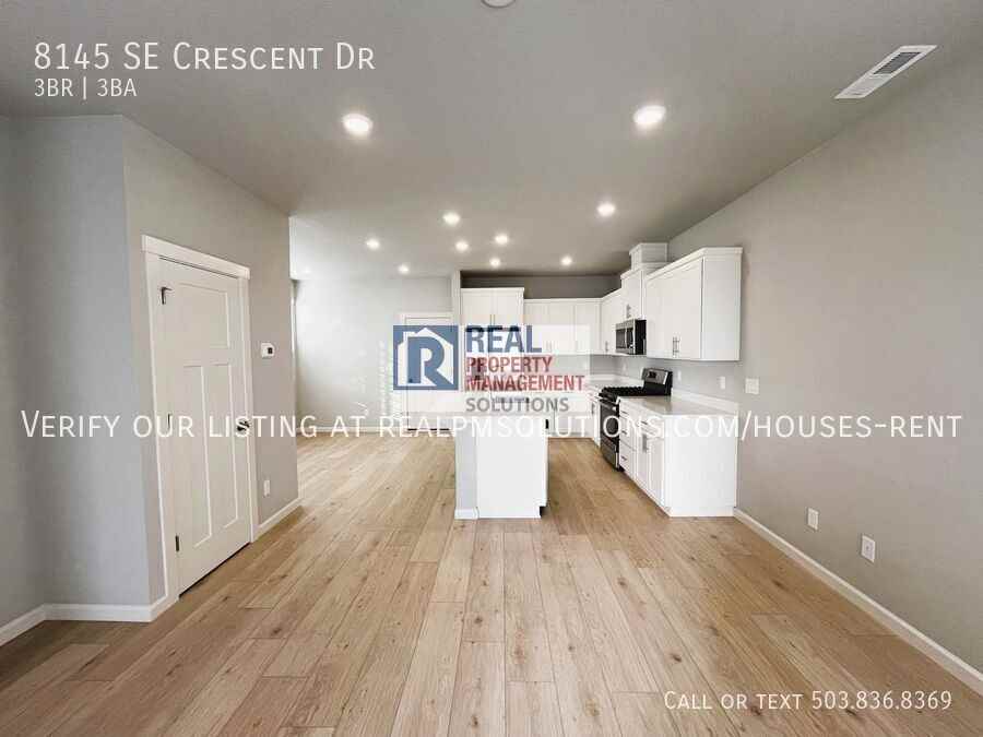 8145 Se Crescent Dr - Photo 6 of 47