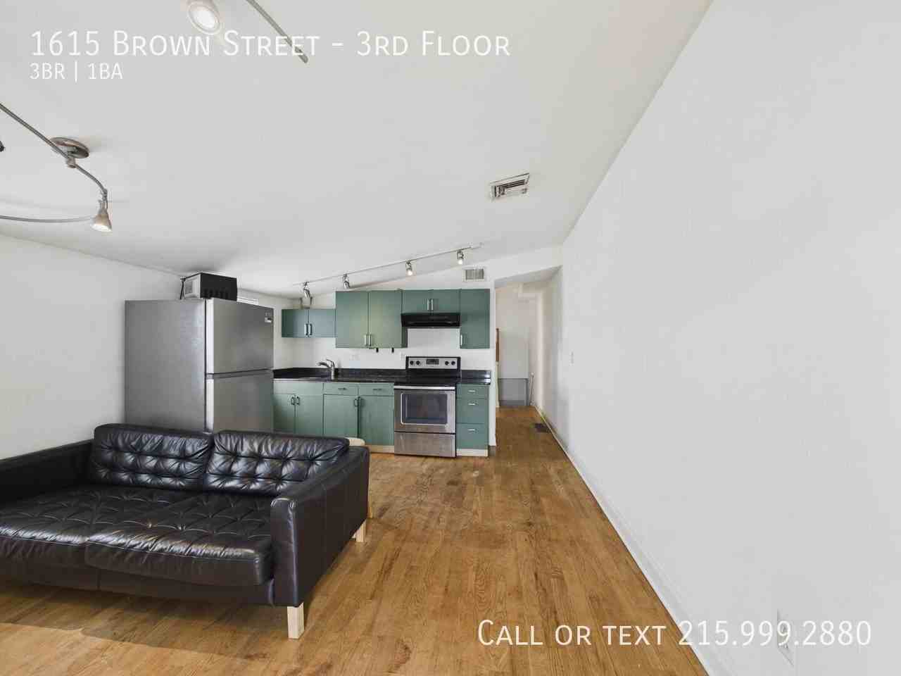 1615 Brown St #3rdFL - Photo 5 of 29