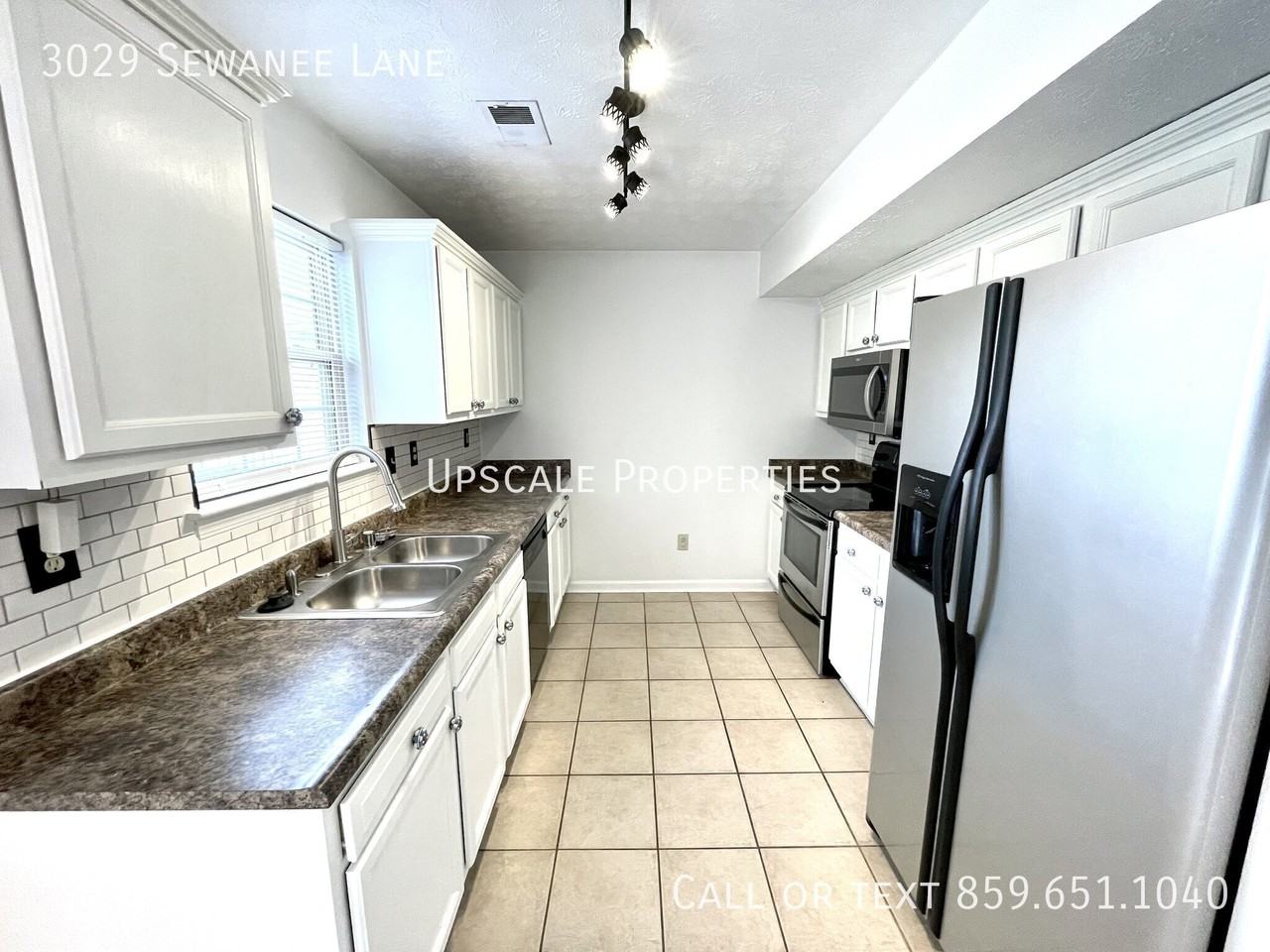 3029 Sewanee Ln - Photo 3 of 16