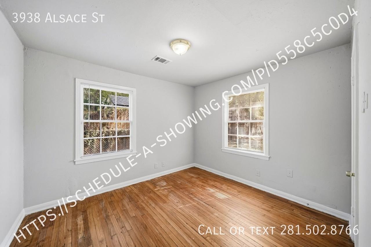3938 Alsace St - Photo 3 of 12