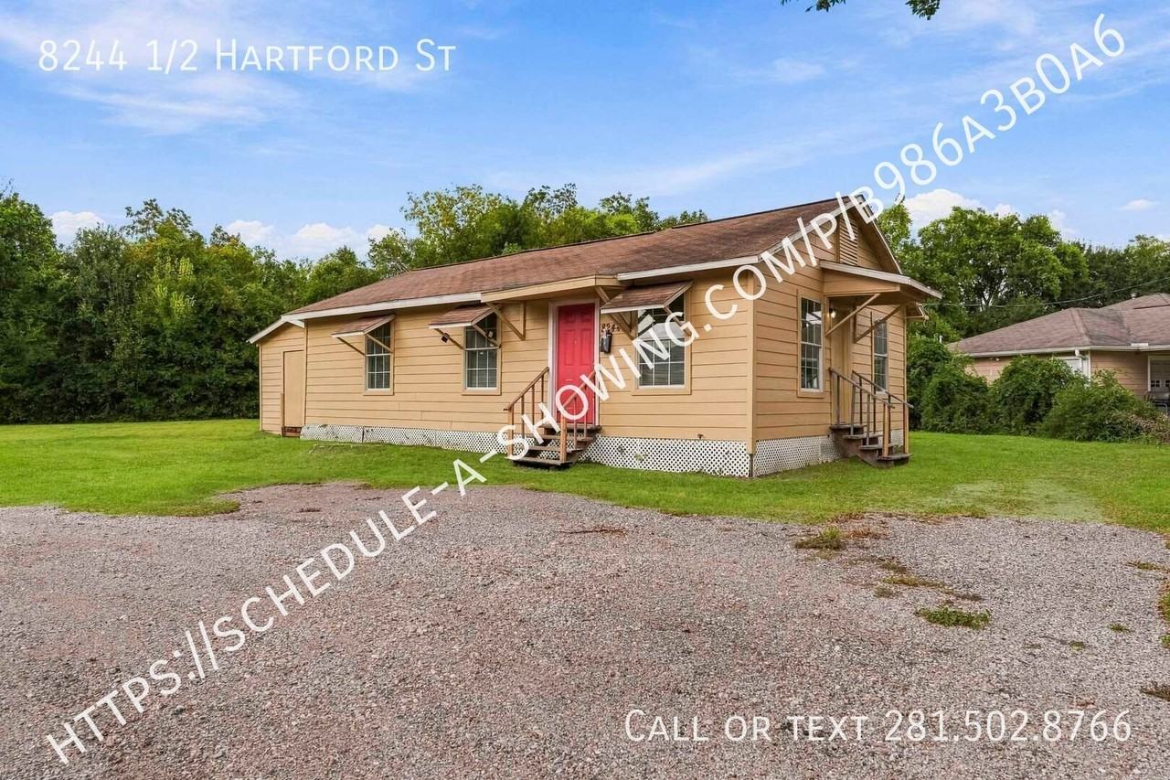8244 1/2 Hartford St - Photo 2 of 12