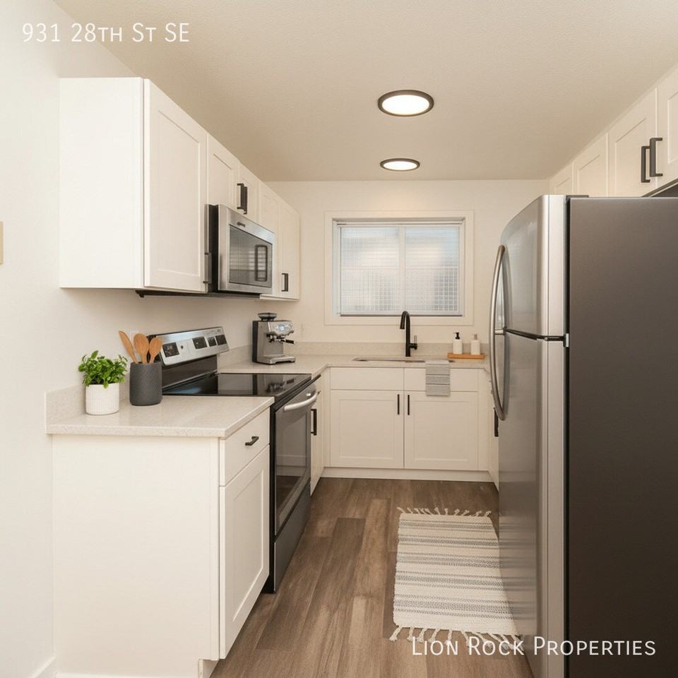 931 28th St Se - Photo 3 of 29