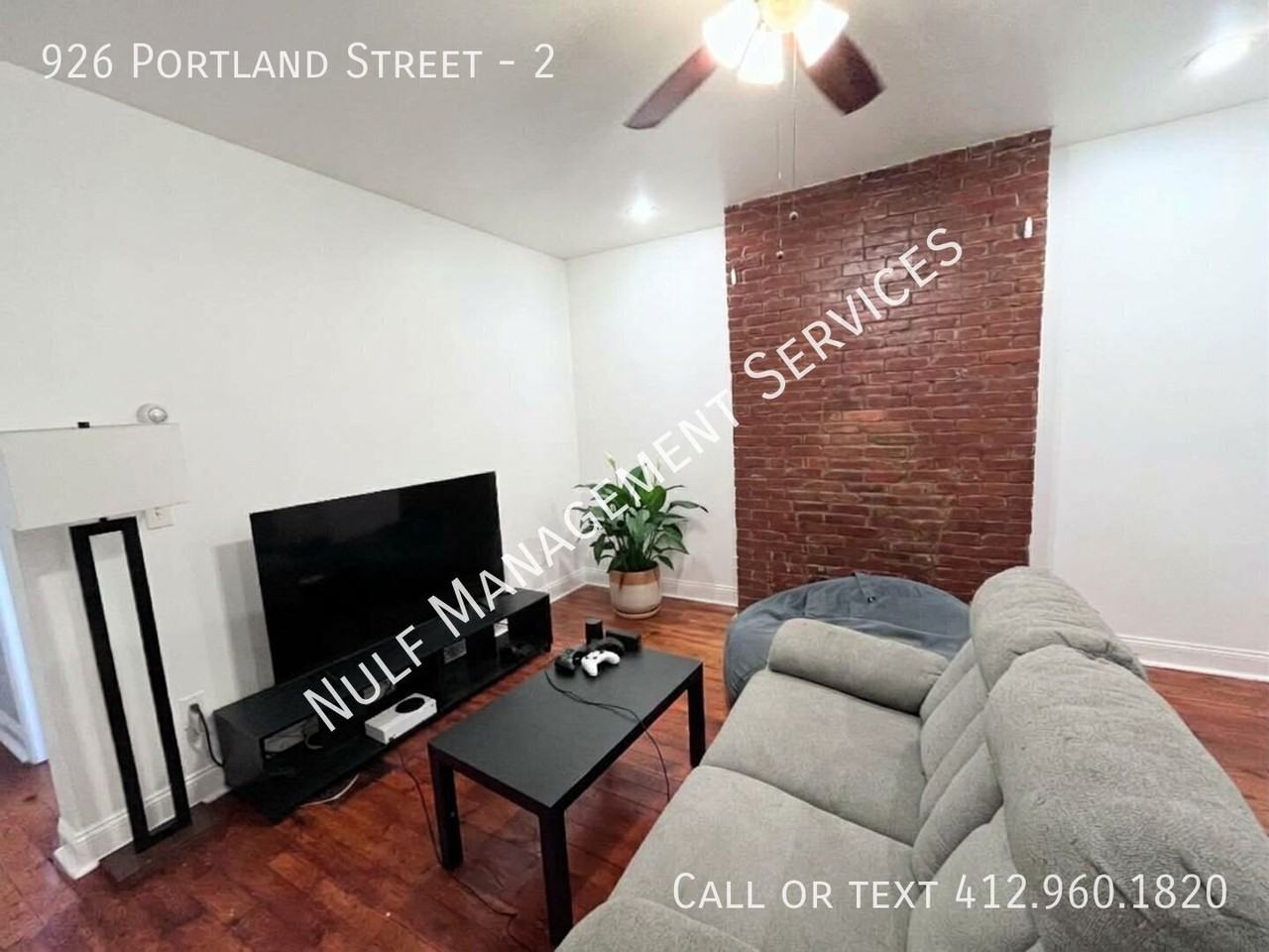 926 Portland St #2 - Photo 3 of 7