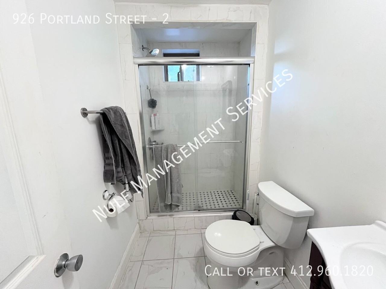 926 Portland St #2 - Photo 4 of 7