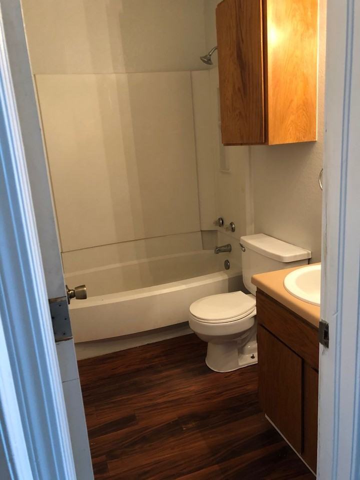 2904 S Juniper Ave - Photo 3 of 15