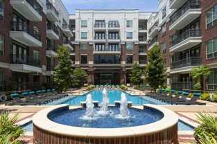 100 Detering St #A4 - Photo 1 of 1