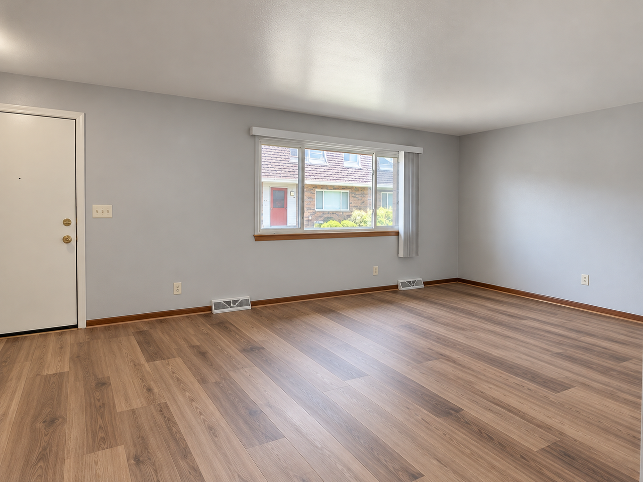 647 E Monroe Ave #647 - Photo 5 of 17
