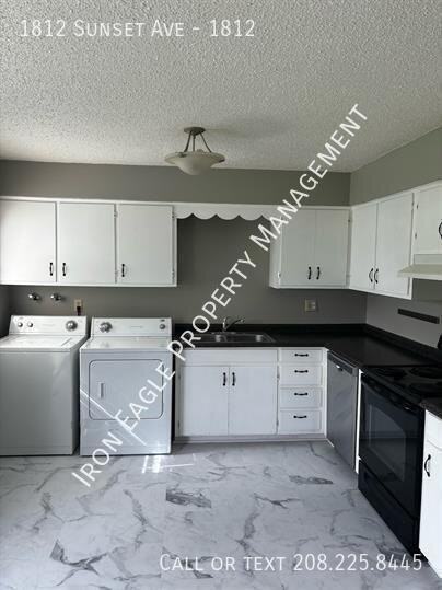 1812 Sunset Ave #1812 - Photo 2 of 11