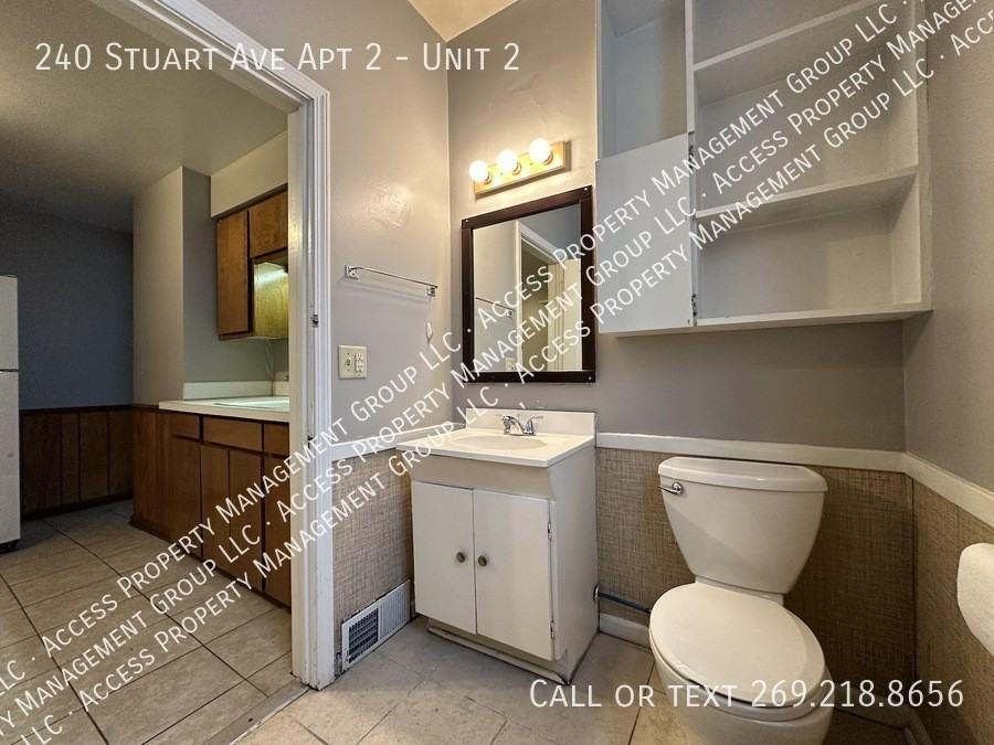 240 Stuart Ave Apt 2 #2 - Photo 7 of 8