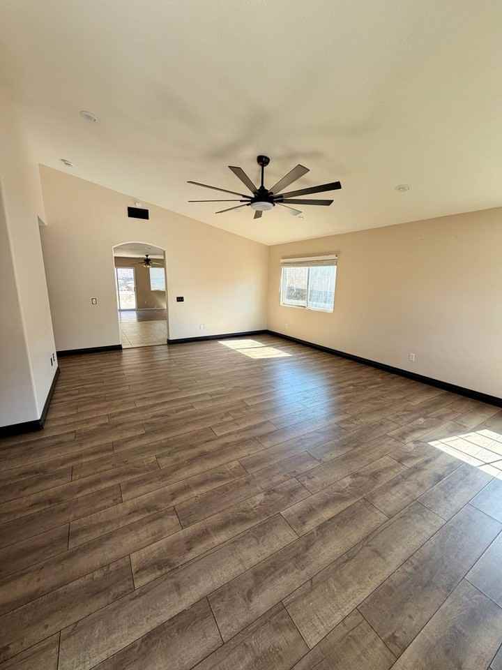 27884 Maywood Bend Dr - Photo 5 of 19