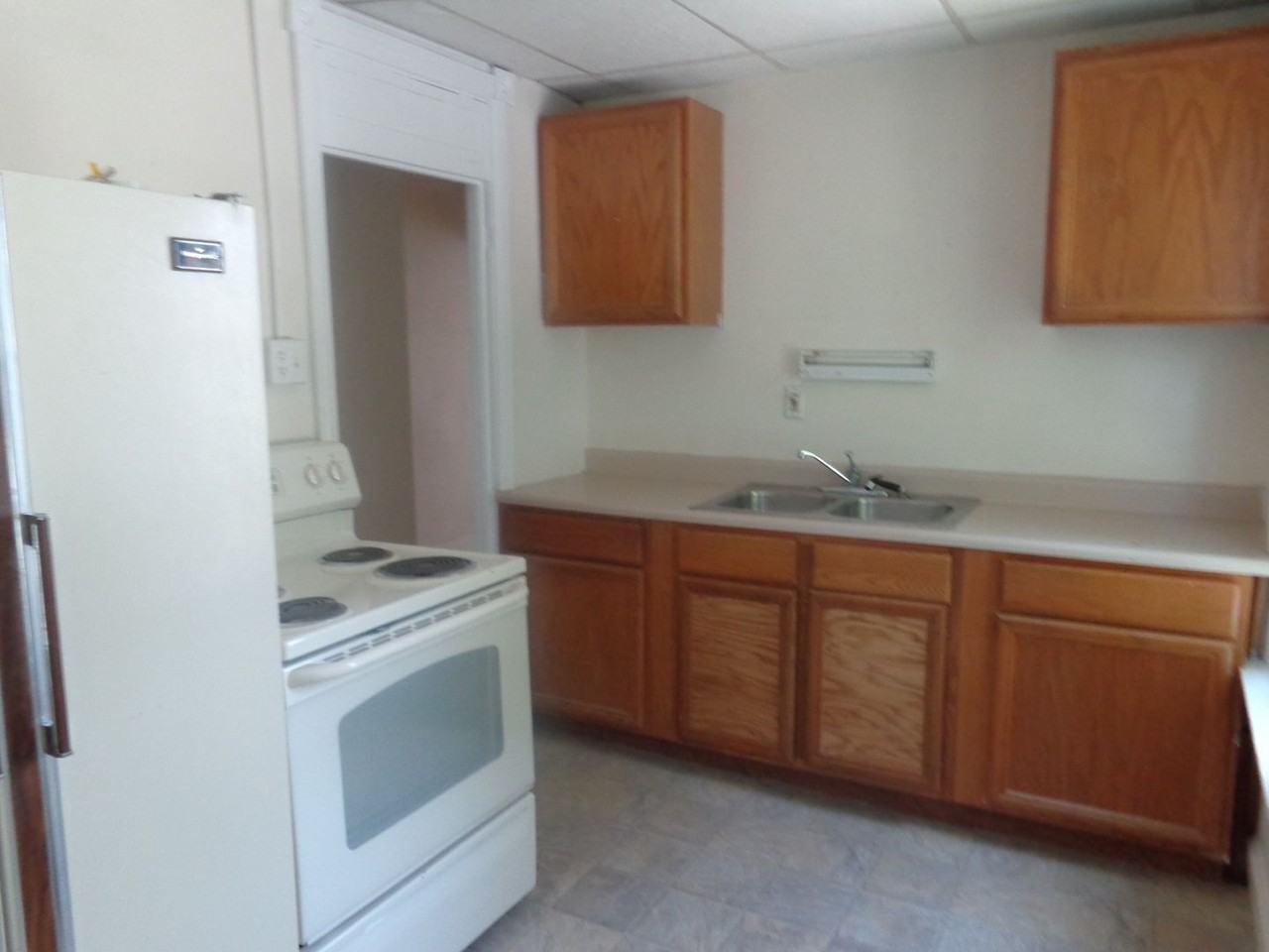 101 Umberto Ave - Photo 4 of 14