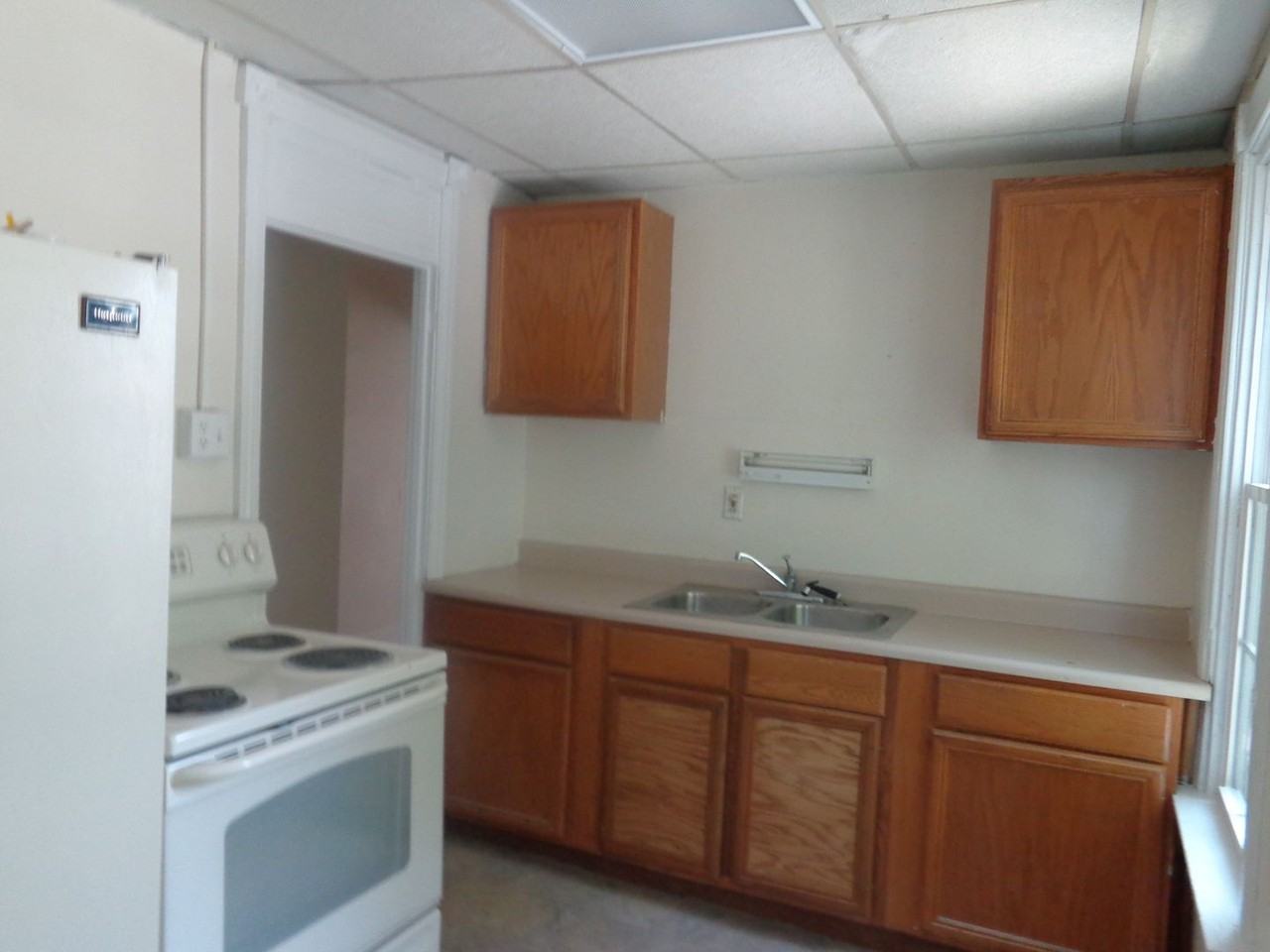 101 Umberto Ave - Photo 5 of 14