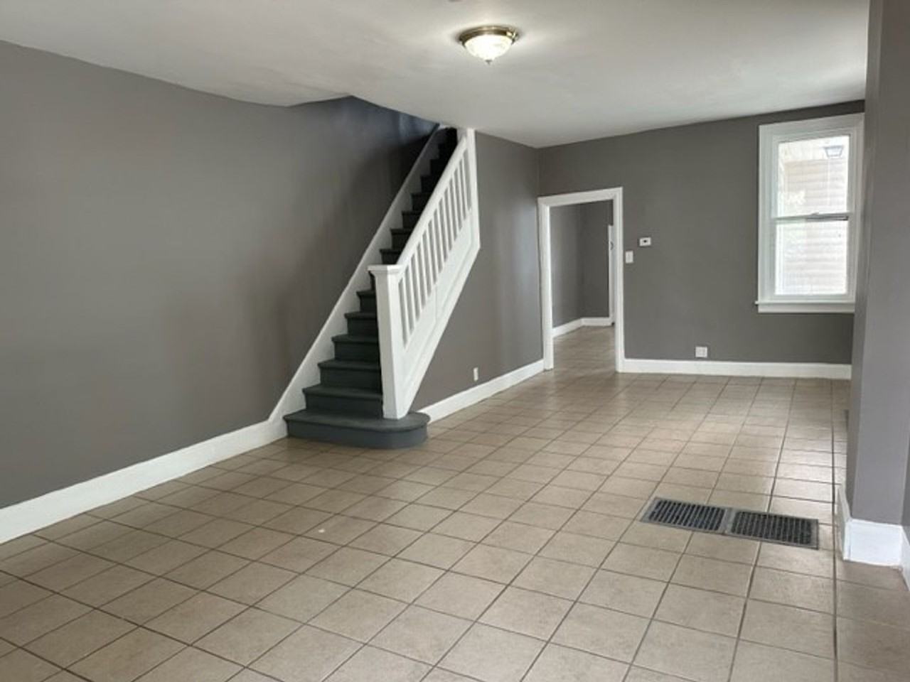 1907 North St - Photo 2 of 16