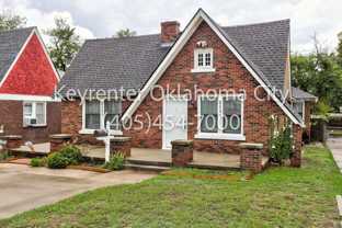 2532-2534 NW 16th St Duplex - Photo 1 of 1