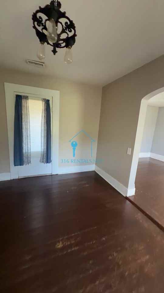 101 W Ragan St - Photo 7 of 14