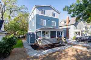 featured image of 1104 Packard St