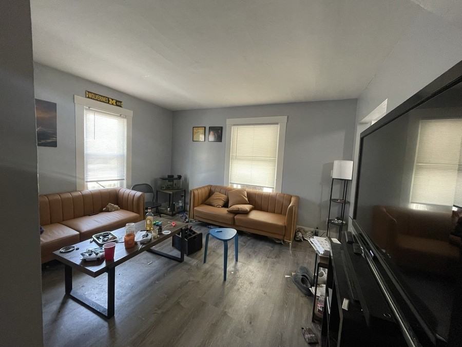 121 Hill St #121HILL - Photo 4 of 8