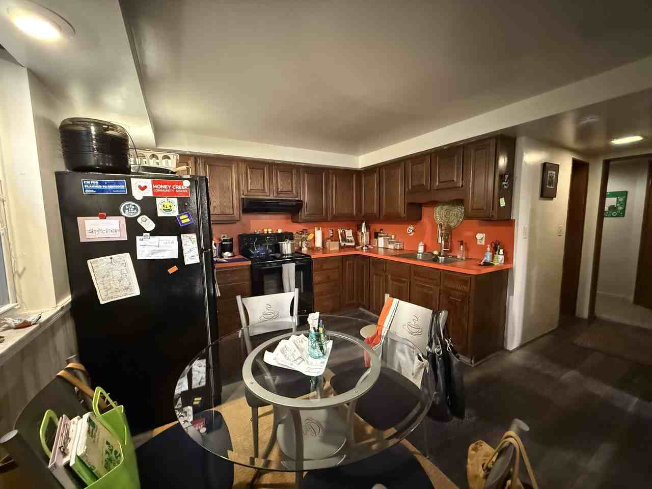 811 5th St #811-03 - Photo 5 of 6