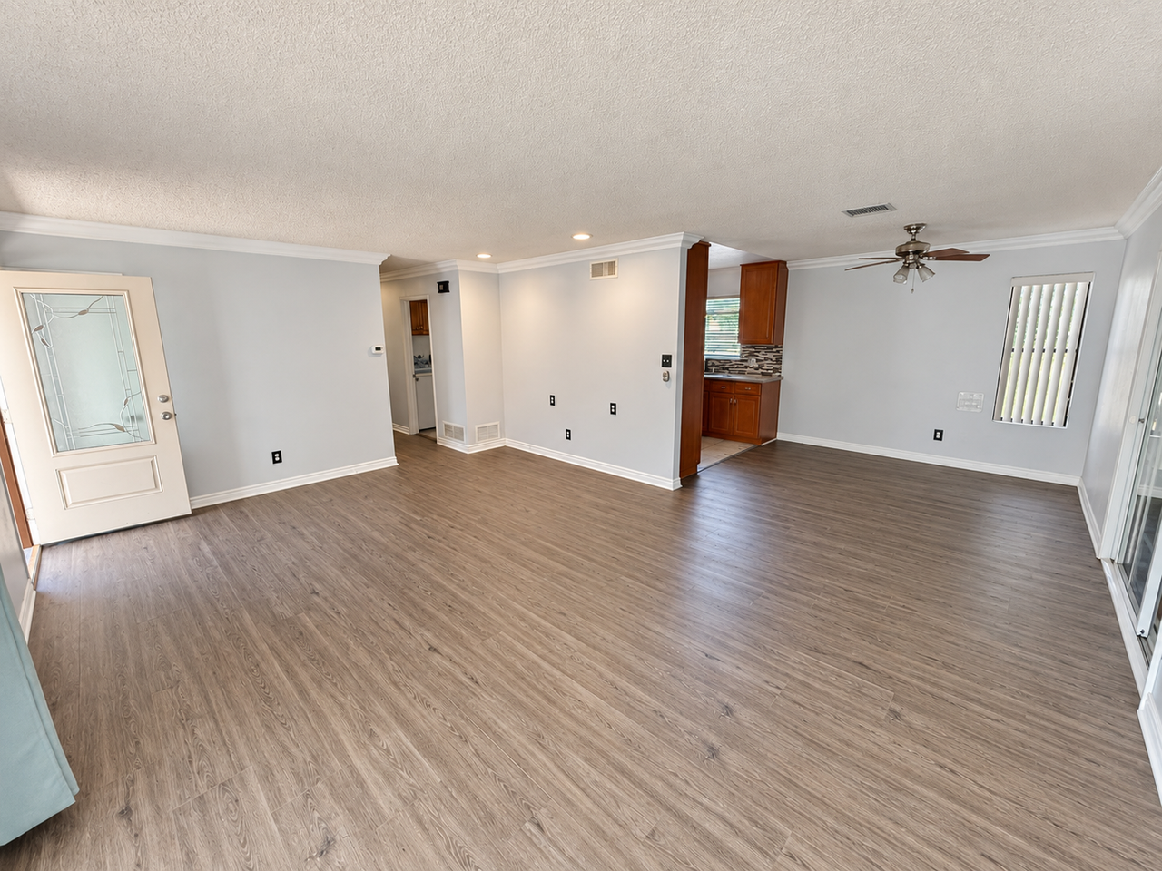 4912 Tierra Baja Way - Photo 4 of 17