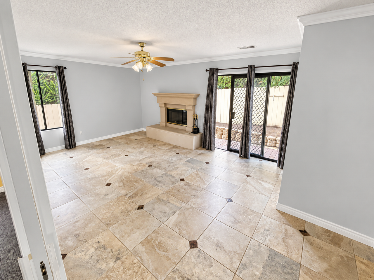 4912 Tierra Baja Way - Photo 5 of 17