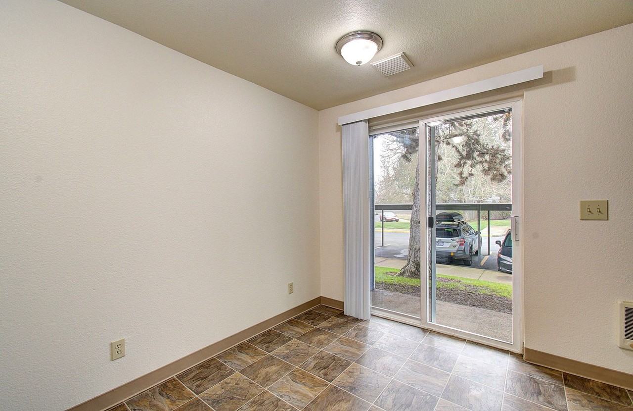 1825 Kingsley Rd #32 - Photo 6 of 15