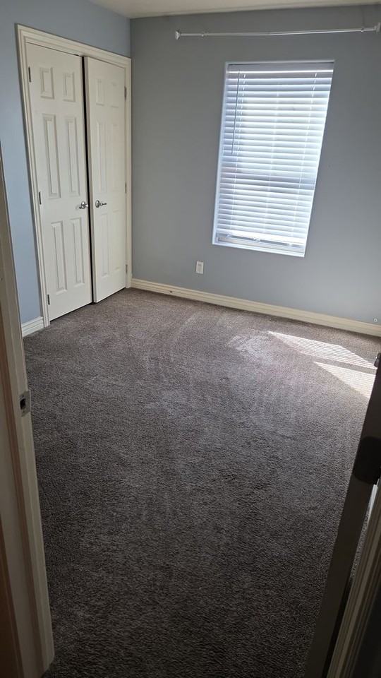 1564 Southern View Dr - Photo 3 of 9