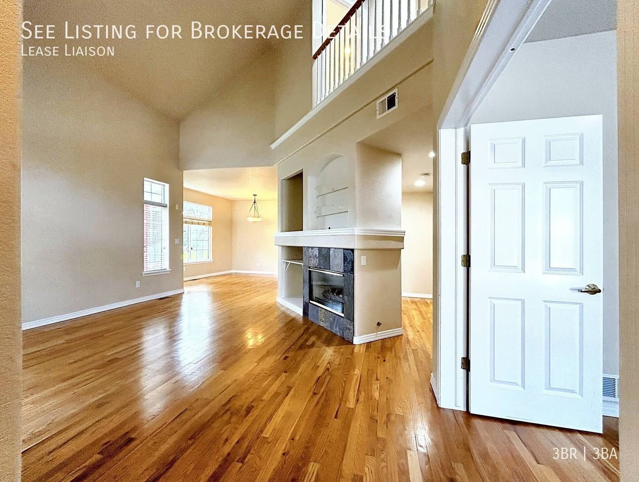 4504 E Louisiana Ave - Photo 4 of 26