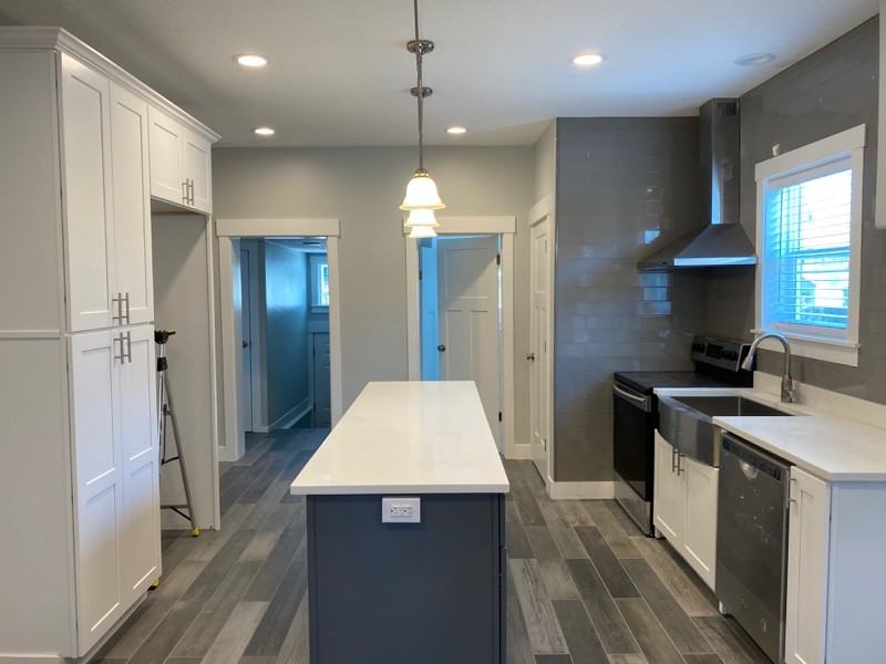 781 Eastsouth - Photo 3 of 19
