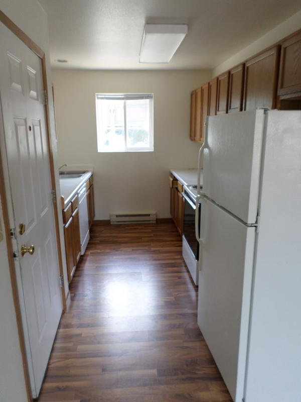 560 Main St #3 - Photo 2 of 24