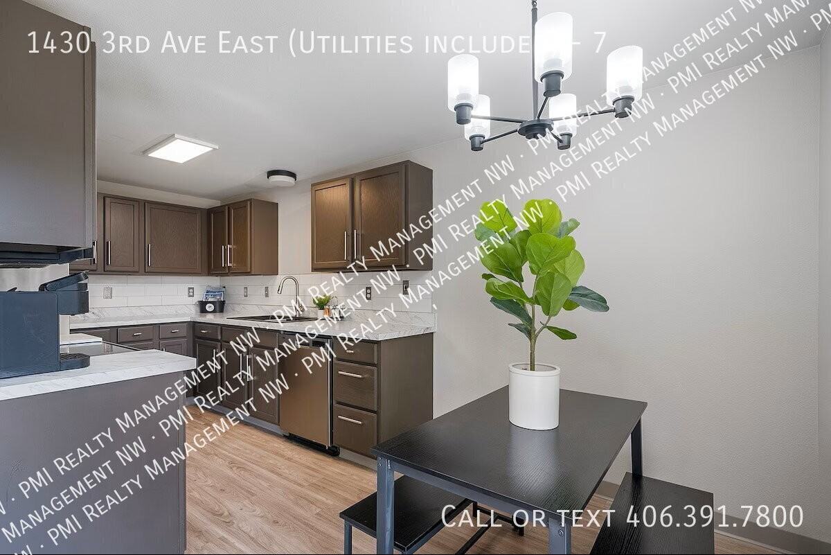 1430 3rd Ave E #7 - Photo 5 of 10