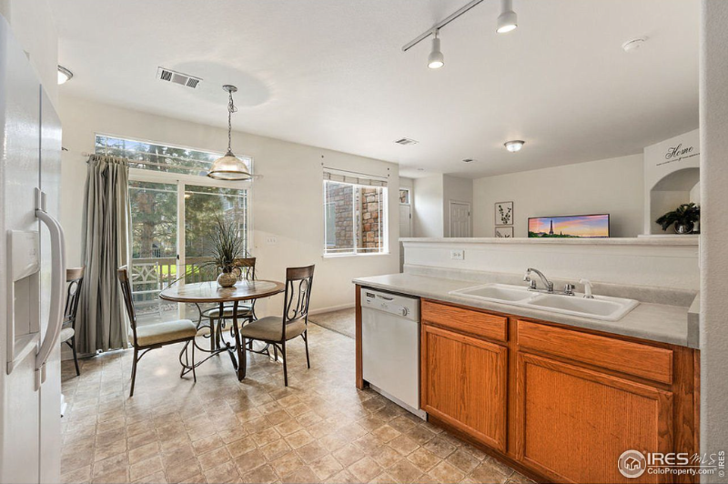 5551 29th Street Rd - Photo 2 of 8