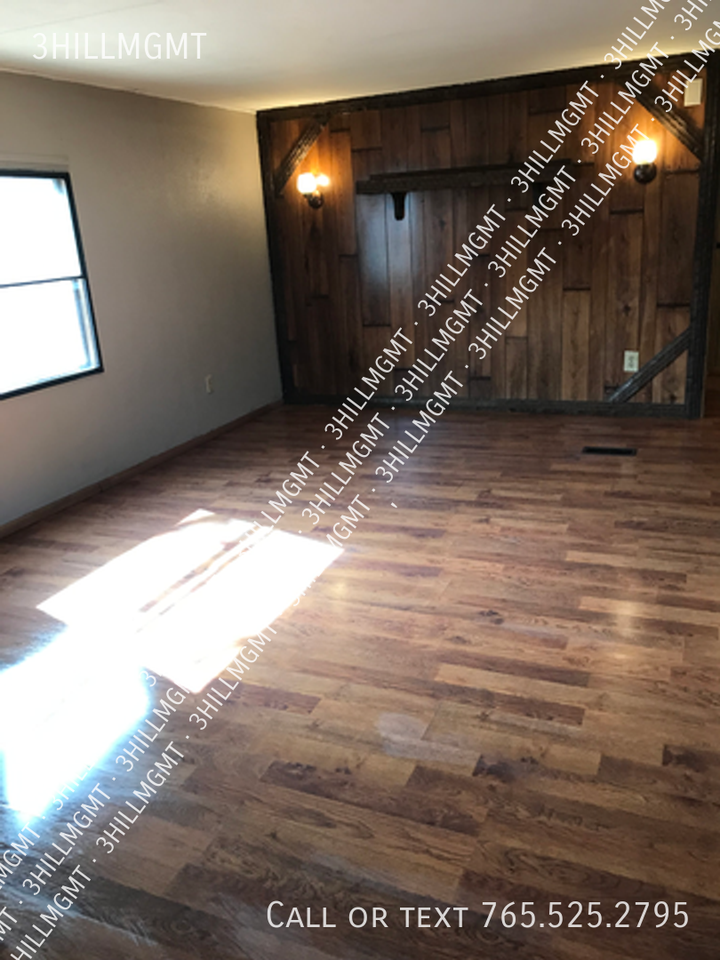 133 Bobcat Ln - Photo 4 of 21